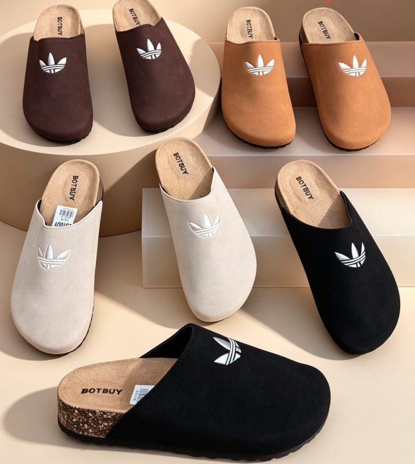 SUEDE CORK MULE TREFOIL MULE SLIPPERS